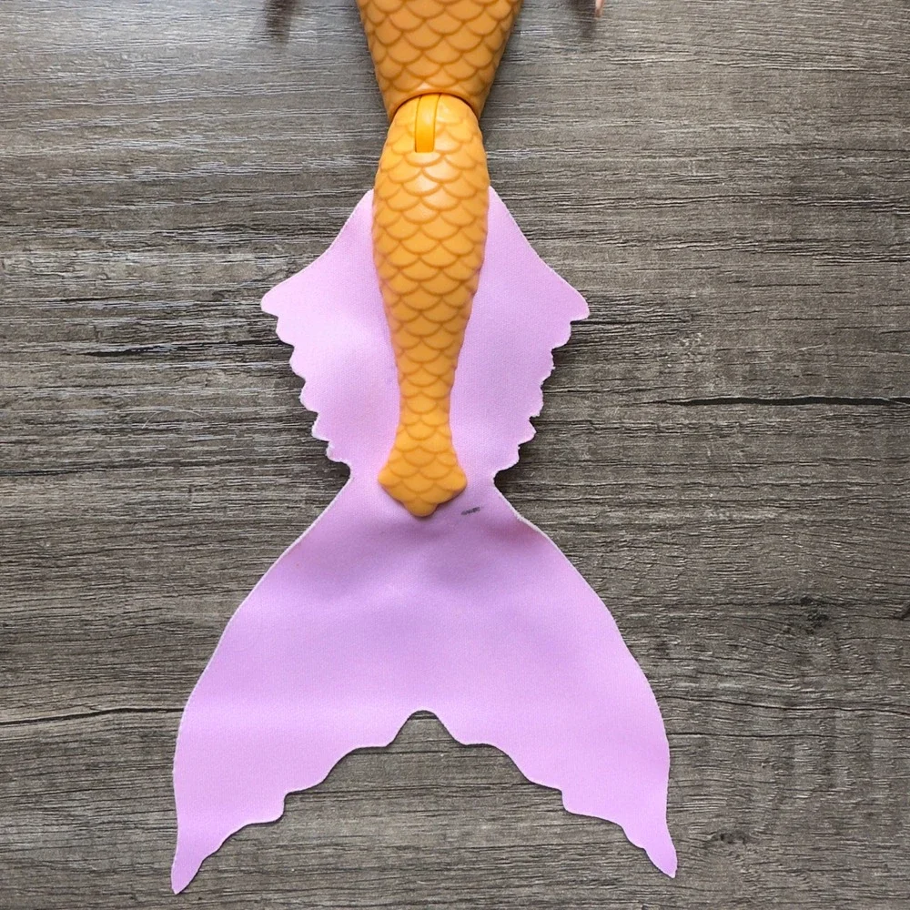 Disney's The Little Mermaid Live Action Mala Doll‎ Ariel's Sister Mattel